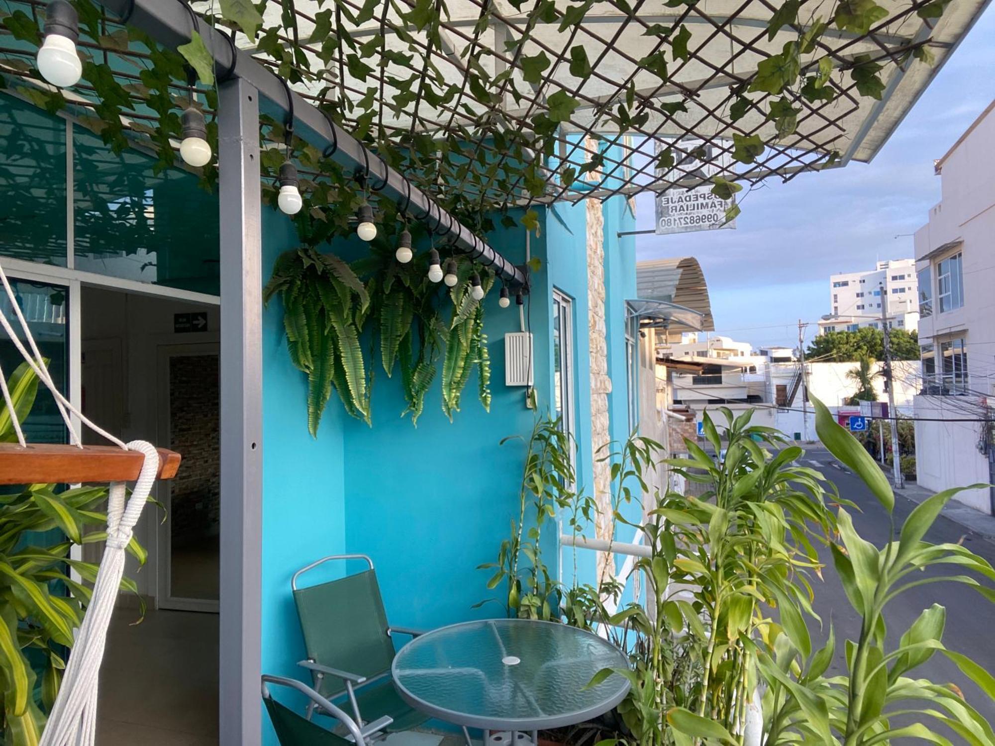 Hotel Casa Latina Манта Экстерьер фото