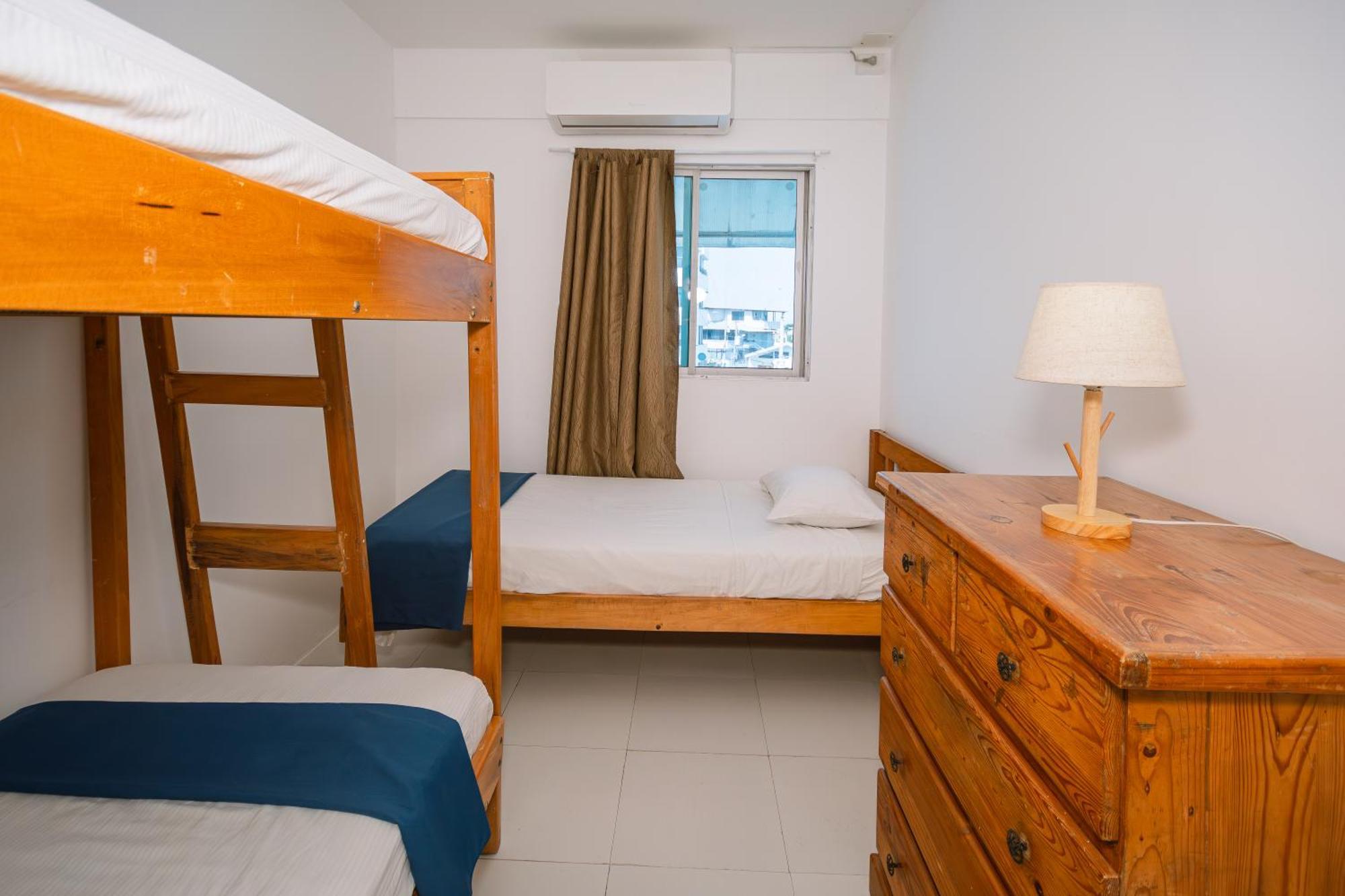 Hotel Casa Latina Манта Экстерьер фото