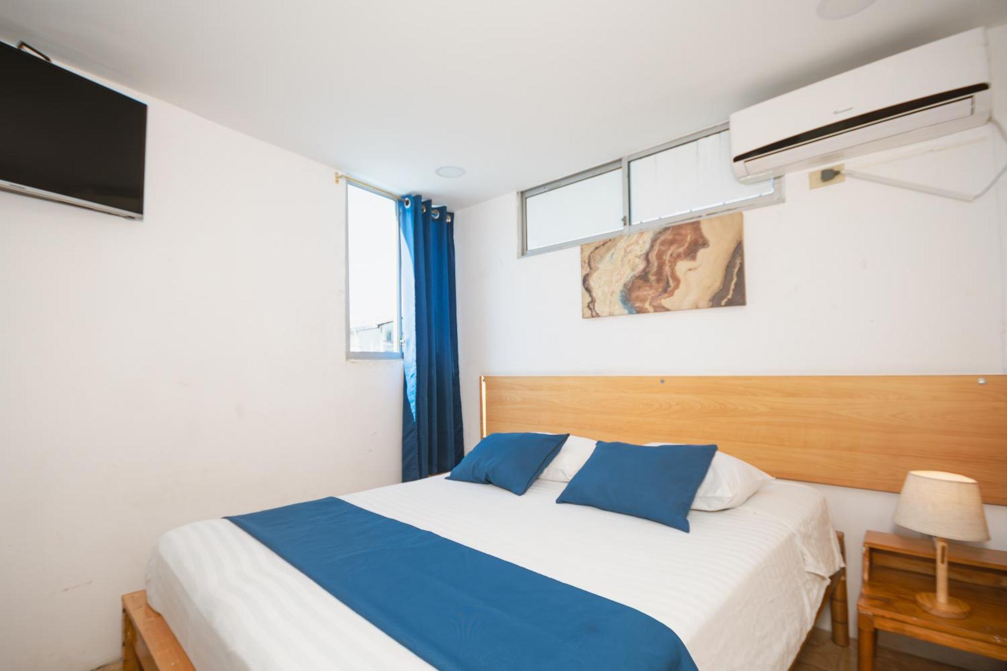 Hotel Casa Latina Манта Экстерьер фото